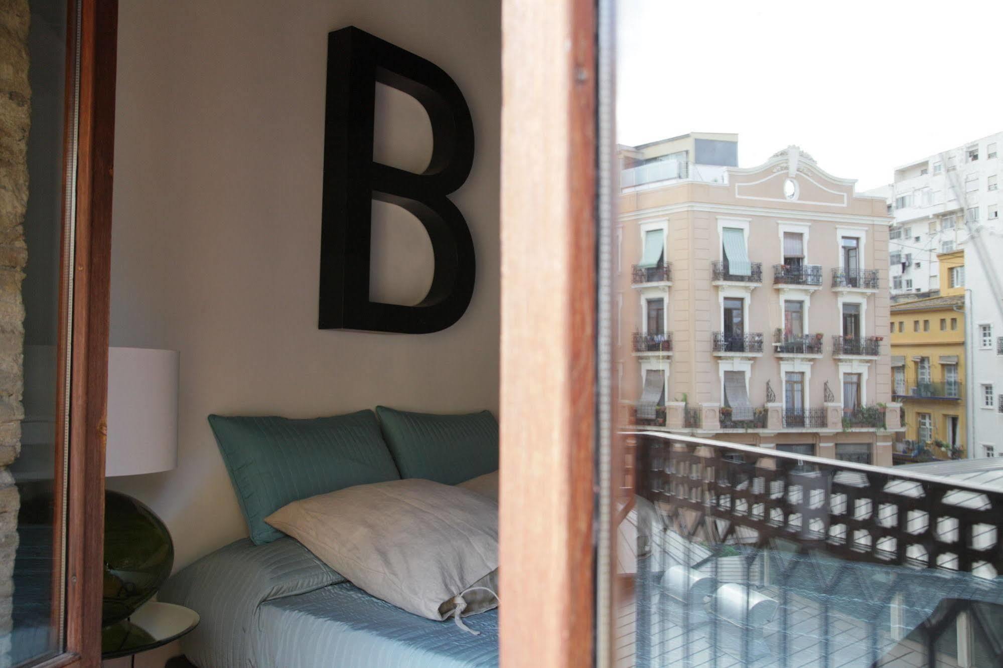 Bubuflats Mossen Apartment Valencia Exterior foto
